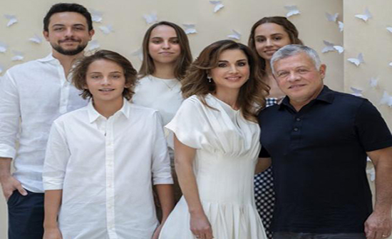 الملكة : فرحتوني كتير