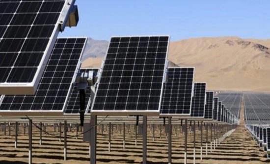 هآرتس: حقول شمسية بالأردن لتوليد الكهرباء لإسرائيل مقابل الماء