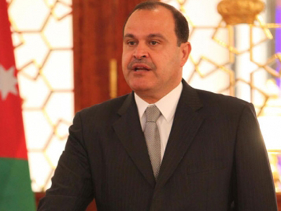 وزير الداخلية يلتقي الحكام الاداريين في محافظتي العاصمة ومادبا