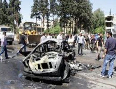 انفجار سيارة ملغومة في بلدة أطمة السورية وأنباء عن سقوط ضحايا انفجار سيارة ملغومة في بلدة أطمة السورية وأنباء عن سقوط ضحايا