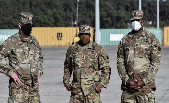 الجيش الأميركي يشرع بإنهاء خدمة رافضي التطعيم ضد كورونا الجيش الأميركي يشرع بإنهاء خدمة رافضي التطعيم ضد كورونا
