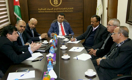 الحنيفات: الزراعة حريصة على تخفيض الكلف على المربين والمستوردين الحنيفات: الزراعة حريصة على تخفيض الكلف على المربين والمستوردين