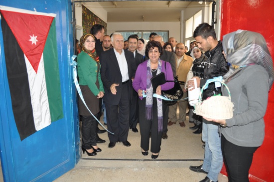 صندوق الملك عبدالله الثاني للتنمية يقيم معرض فني