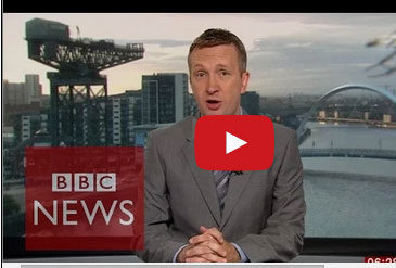 عنكبوت ضخم يظهر على شاشة الـ"بي بي سي"!