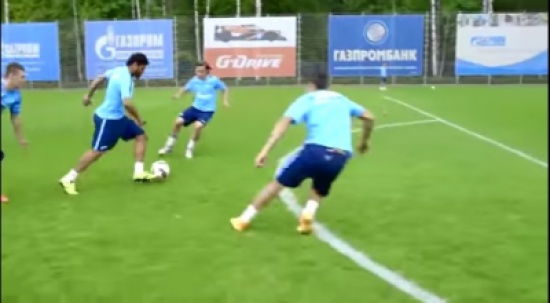 شاهد: لاعب يمزق الشباك على طريقة الكابتن ماجد