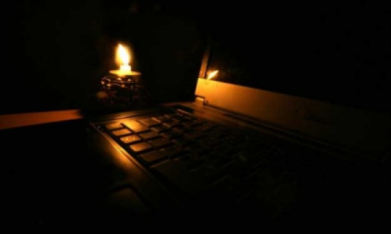انقطاع التيار الكهربائي في منطقتي صخرة ورأس منيف بعجلون انقطاع التيار الكهربائي في منطقتي صخرة ورأس منيف بعجلون