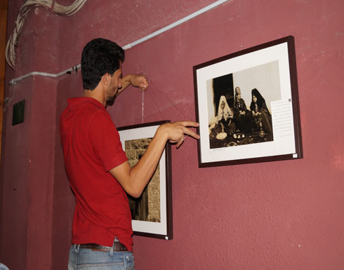 بالصور : على مسرح البلد مبادرة شبابية لكسر الحدود بين بلاد الشام