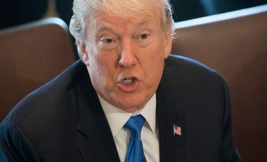 ترامب يفكر بـ"خطوة كارثية" بإقالة مسؤول أميركي كبير