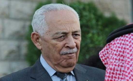 العيسوي ينقل تعازي الملك بوفاة الفنان جميل عواد العيسوي ينقل تعازي الملك بوفاة الفنان جميل عواد