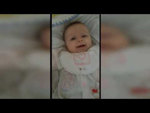 مؤثر جدا.. غارة جوية على حلب تقطع ابتسامة رضيعة لأبيها “فيديو”