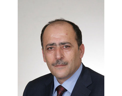 تجار الأثاث يناشدون لتسريع إجراء المعاملات بميناء الحاويات تجار الأثاث يناشدون لتسريع إجراء المعاملات بميناء الحاويات