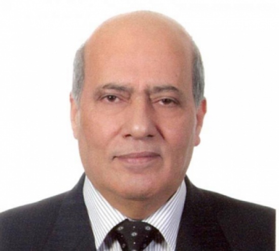 السفير الفلسطيني في الاردن يتبرع لمساندة منتخب النشامى السفير الفلسطيني في الاردن يتبرع لمساندة منتخب النشامى