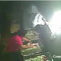 فيديو: ممرضة تتعامل بطريقة وحشية مع طفل لا يتجاوز عمره ساعات معدودة