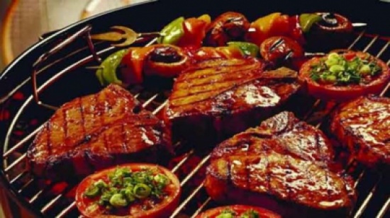 مأكولات الصيف...10 معتقدات خاطئة قد تقتلك!