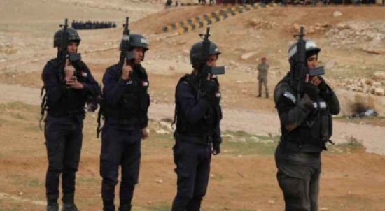 الأمن العام يحتفل بتخريج دورة المهارات الأمنية الخاصة