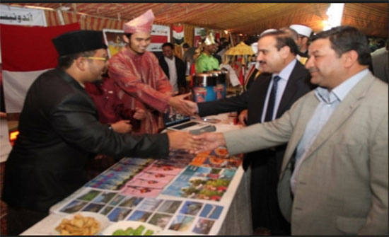 معرض للجاليات العربية والاجنبية بجامعة العلوم الاسلامية معرض للجاليات العربية والاجنبية بجامعة العلوم الاسلامية