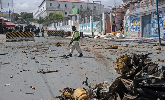 تفجيران بسيارتين ملغمتين يهزان العاصمة الصومالية مقديشو تفجيران بسيارتين ملغمتين يهزان العاصمة الصومالية مقديشو