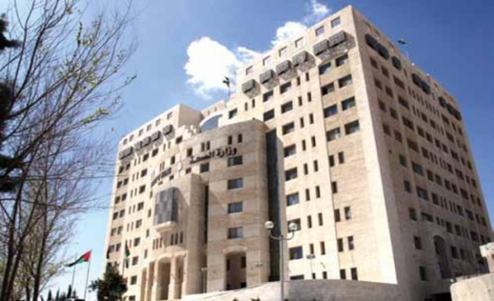الصحة: تشكيل لجنة تحقيق في شبهة خطأ طبي لمعلم الصحة: تشكيل لجنة تحقيق في شبهة خطأ طبي لمعلم