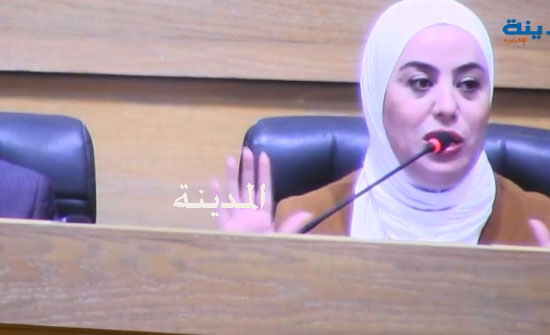 بني مصطفى : معونة ستصرفها الحكومة لمرة واحدة "تعتمد على عدد أفراد الأسرة" بني مصطفى : معونة ستصرفها الحكومة لمرة واحدة "تعتمد على عدد أفراد الأسرة"