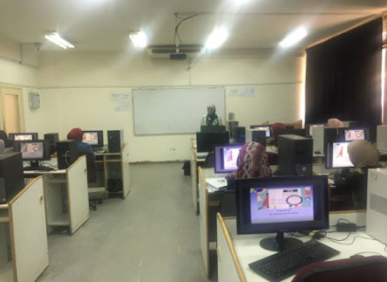 دورة تدريبية لوحدة التنمية وخدمة المجتمع المحلي