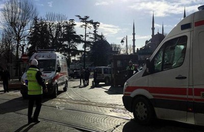 نقل جثامين الضحايا الألمان في هجوم إسطنبول إلى برلين نقل جثامين الضحايا الألمان في هجوم إسطنبول إلى برلين