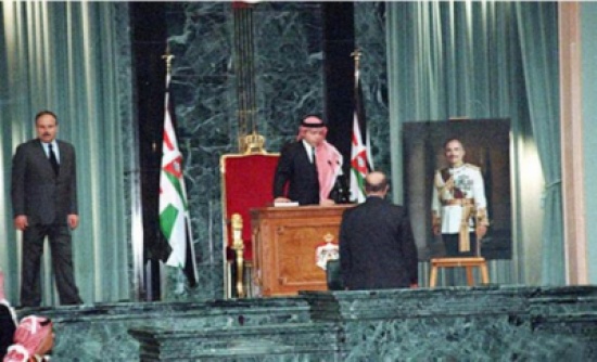 الأردنيون يحيون الذكرى 18 للوفاء والبيعة