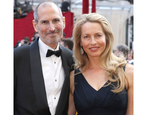 تعرف على زوجة مؤسس "آبل" سادس أغنى سيدة في العالم