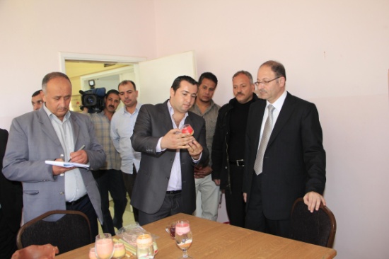 د. سامي المجالي يتفقد المراكز الشبابية في العقبة