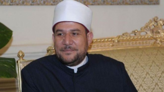 الأوقاف المصرية تهدد بفصل كل من يدعو ضد الجيش والسلطة في العيد الأوقاف المصرية تهدد بفصل كل من يدعو ضد الجيش والسلطة في العيد