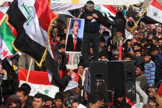 متظاهرو الأنبار يستغيثون بـ"أردوغان" متظاهرو الأنبار يستغيثون بـ"أردوغان"