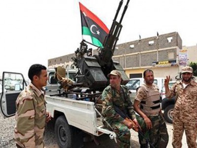 البرلمان الليبي يعتبر قوات حفتر رسميا “جيشا نظاميا” البرلمان الليبي يعتبر قوات حفتر رسميا “جيشا نظاميا”