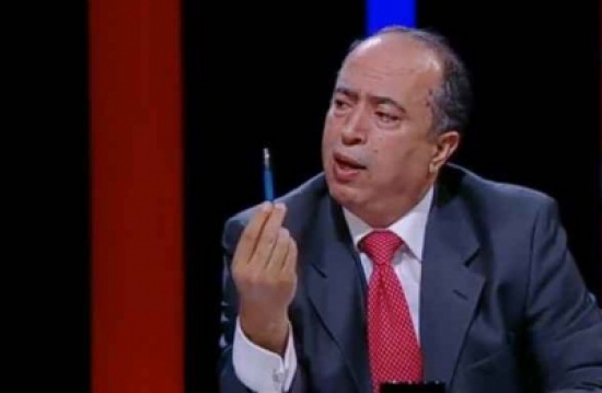 الشهوان يتفقد محطة اصدار بطاقات الاحوال في جامعة الزيتونة الشهوان يتفقد محطة اصدار بطاقات الاحوال في جامعة الزيتونة