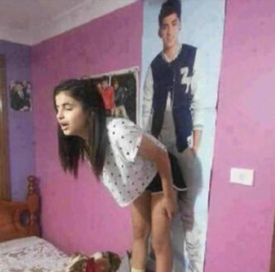 4 صور غير لائقة لحلا الترك أشعلت غضب الجمهور 4 صور غير لائقة لحلا الترك أشعلت غضب الجمهور