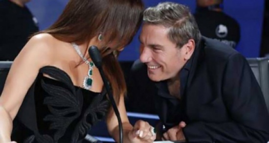 صورة| علي جابر يطلب من نجوى كرم تعليمه الدبكة.. و توافق بشرط!!