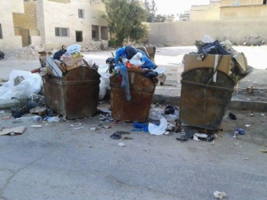10 كابسات نفايات جديدة لبلدية اربد