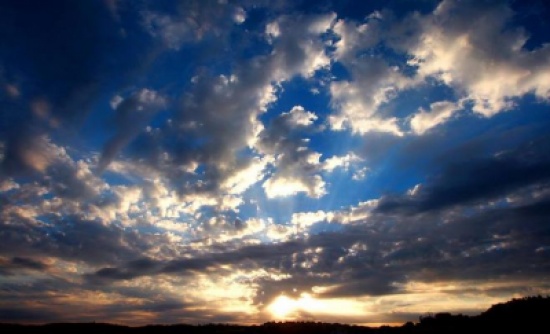 أجواء خريفية معتدلة السبت والأحد