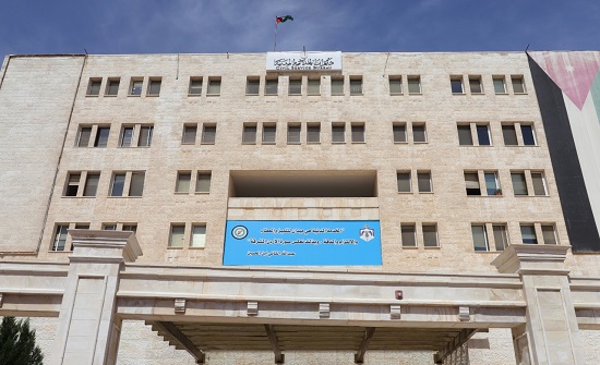 الخدمة المدنية : توقف استقبال التخصصات الراكدة لا تشمل خريجي السنوات السابقة الخدمة المدنية : توقف استقبال التخصصات الراكدة لا تشمل خريجي السنوات السابقة