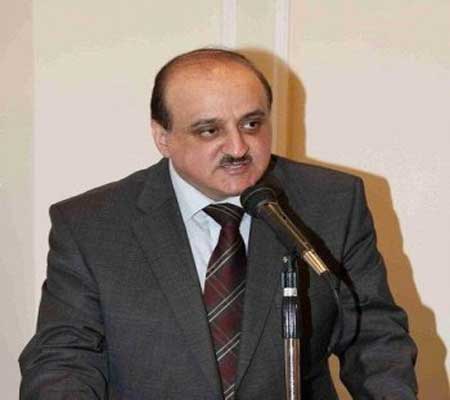 وزير الثقافة يلتقي رئيس رابطة الفنانين التشكيليين