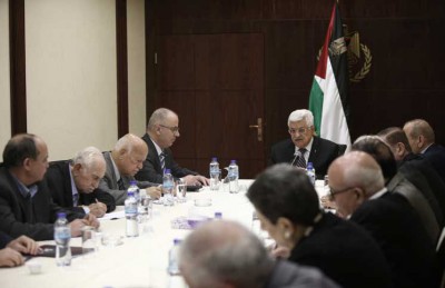 منظمة التحرير الفلسطينية تعلن معارضتها للخيار العسكري بمخيم اليرموك في سوريا