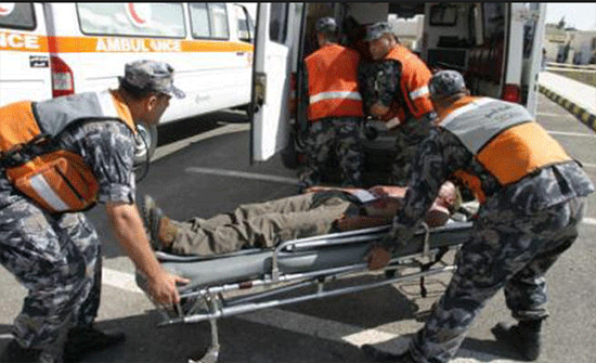 إصابة أربعة أشخاص اثر حادث تصادم في عمان إصابة أربعة أشخاص اثر حادث تصادم في عمان