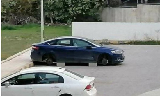 سرقة اطارات مركبة طبيب في مستشفى البشير سرقة اطارات مركبة طبيب في مستشفى البشير