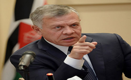 الملك يقف إلى جانب شعبه ويأمر بتخفيض أسعار الأدوية الملك يقف إلى جانب شعبه ويأمر بتخفيض أسعار الأدوية