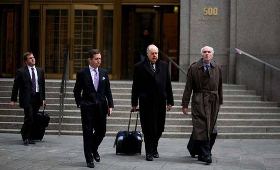 استقالة أحد أقرب المستشارين القانونيين لترامب