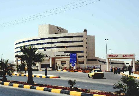 بسبب العطلة .. تأجيل مواعيد 800 مريض في مستشفى الامير حمزة