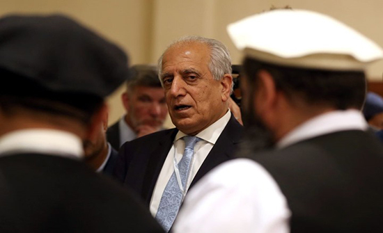 مبعوث أمريكي يلتقي كبير مفاوضي طالبان الجديد