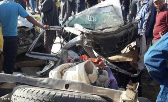 بالفيديو : مأساة في تونس.. 12 قتيلا بينهم عاملات في حادث مروع بالفيديو : مأساة في تونس.. 12 قتيلا بينهم عاملات في حادث مروع