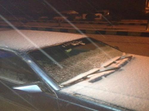 تساقط الثلوج على مرتفعات الرشادية واغلاق جزئي للطريق تساقط الثلوج على مرتفعات الرشادية واغلاق جزئي للطريق