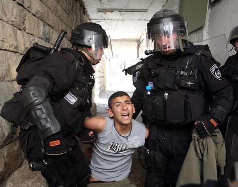 قوات الاحتلال تعتقل 15 فلسطينيا في الضفة الغربية قوات الاحتلال تعتقل 15 فلسطينيا في الضفة الغربية