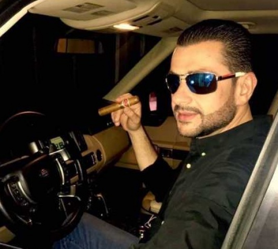 أجلّ زفافه بسبب وفاة جده ولم يتوقع ما ينتظره بعد أيام!! أجلّ زفافه بسبب وفاة جده ولم يتوقع ما ينتظره بعد أيام!!