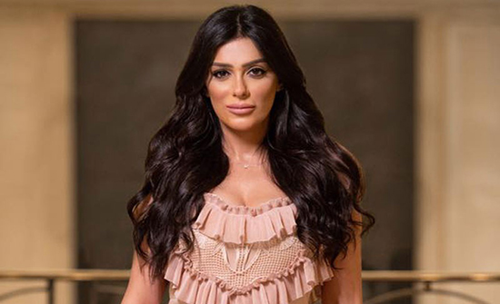 مسلسل "حواديت الشانزليزيه" يغيّب إنجي المقدم عن مهرجان الجونة مسلسل "حواديت الشانزليزيه" يغيّب إنجي المقدم عن مهرجان الجونة